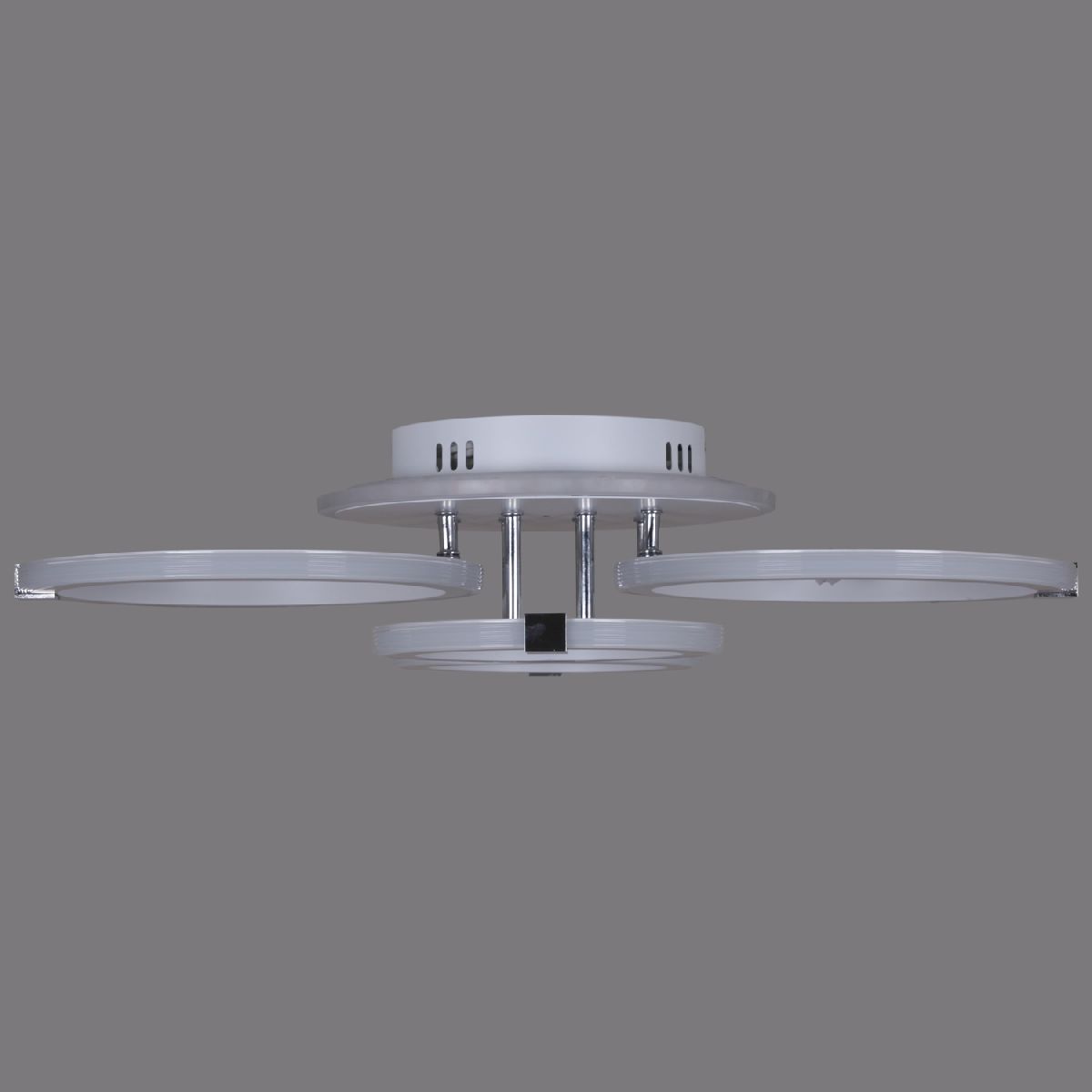 Потолочная люстра Reluce 06319-3.3-04 WH+CR (RGB) Потолочная люстра Reluce 06319-3.3-04 WH+CR (RGB)