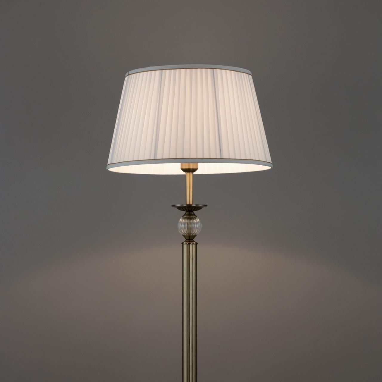 Торшер Citilux Гера CL433913 Торшер Citilux Гера CL433913