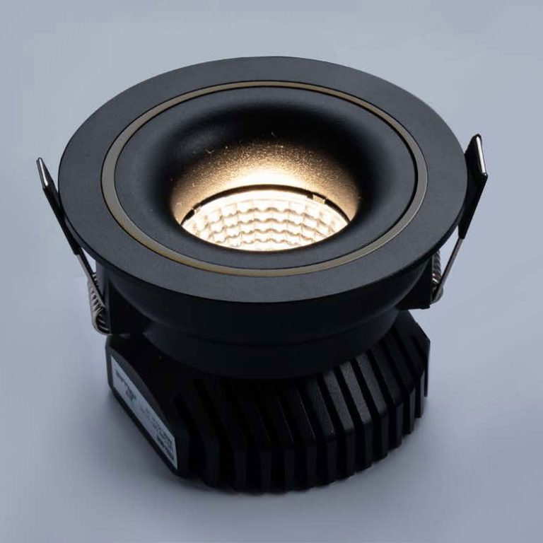 Встраиваемый светильник ITALLINE IT02-008 DIM black