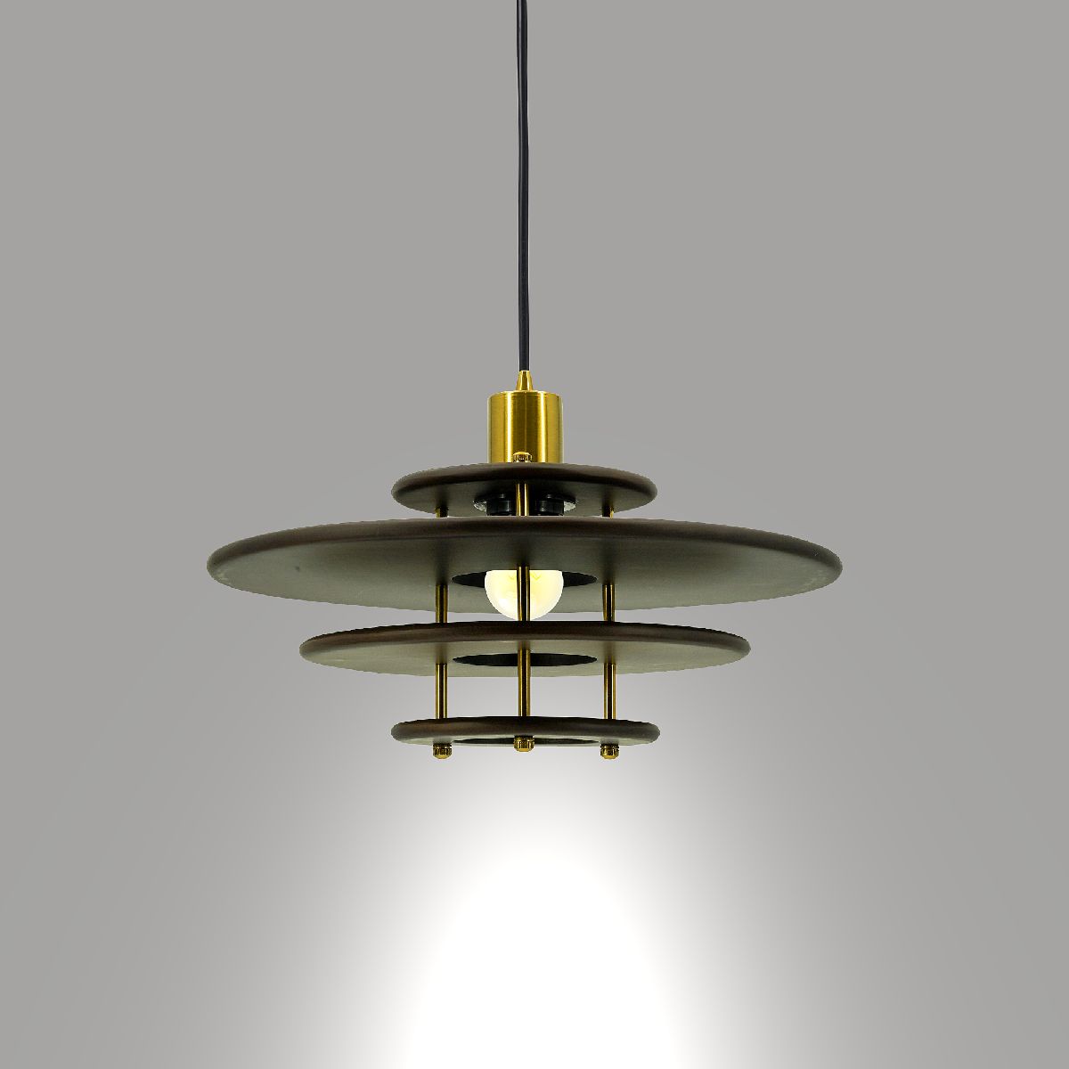 Подвесной светильник Lightera Simarron LE106L-35N Подвесной светильник Lightera Simarron LE106L-35N