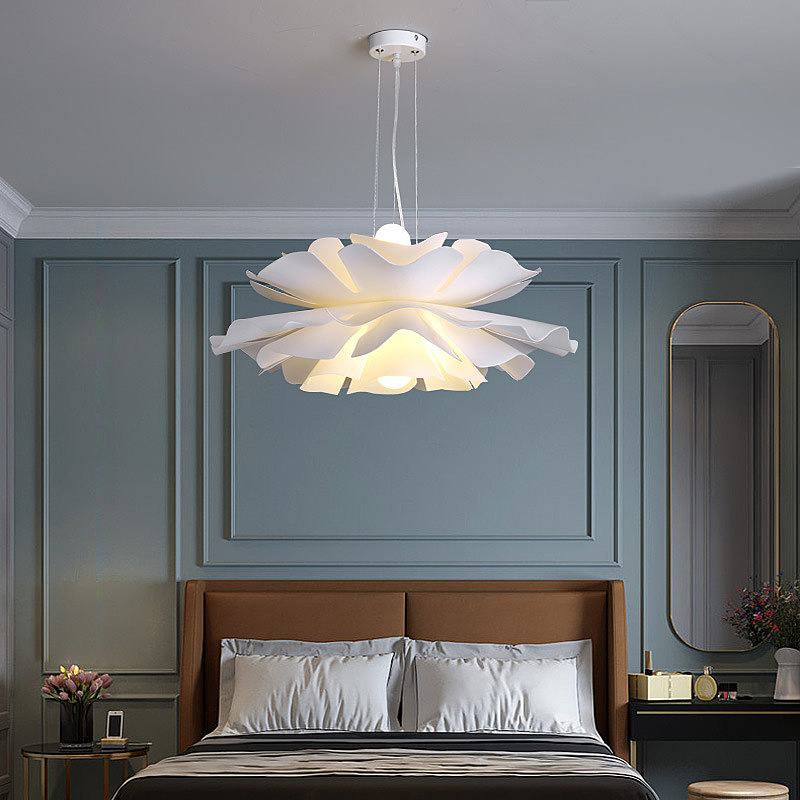 Подвесная люстра Lightera Chad LE116L-60W Подвесная люстра Lightera Chad LE116L-60W