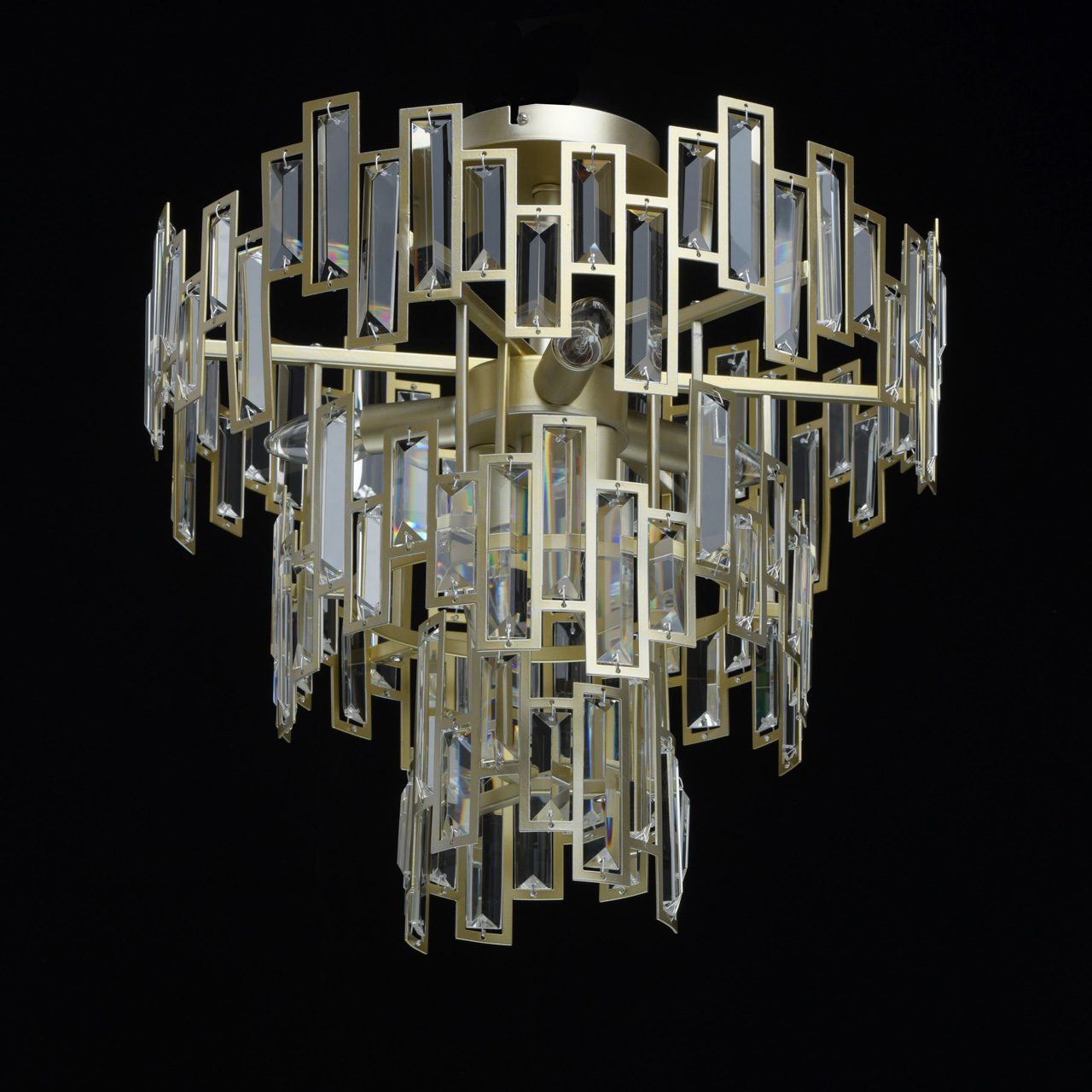 Потолочная люстра MW-Light Монарх 2 121010505 Потолочная люстра MW-Light Монарх 2 121010505