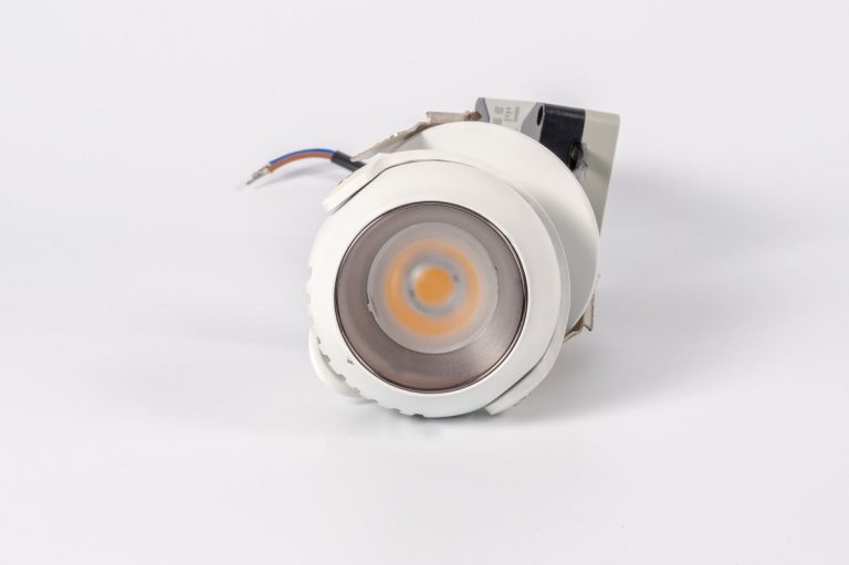Встраиваемый светодиодный светильник Fiberli 7002-ZZ10W(W) 12130501