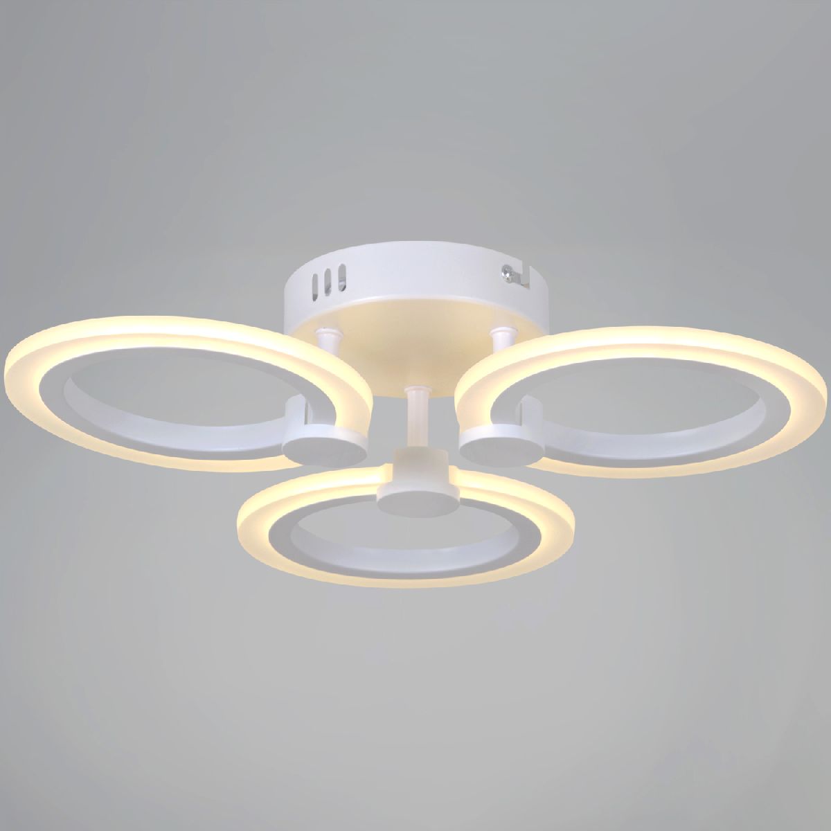 Потолочная люстра Reluce 09501-0.3-03 WH Потолочная люстра Reluce 09501-0.3-03 WH