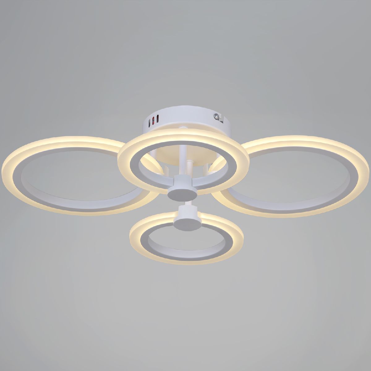 Потолочная люстра Reluce 09502-0.3-2+2 WH Потолочная люстра Reluce 09502-0.3-2+2 WH