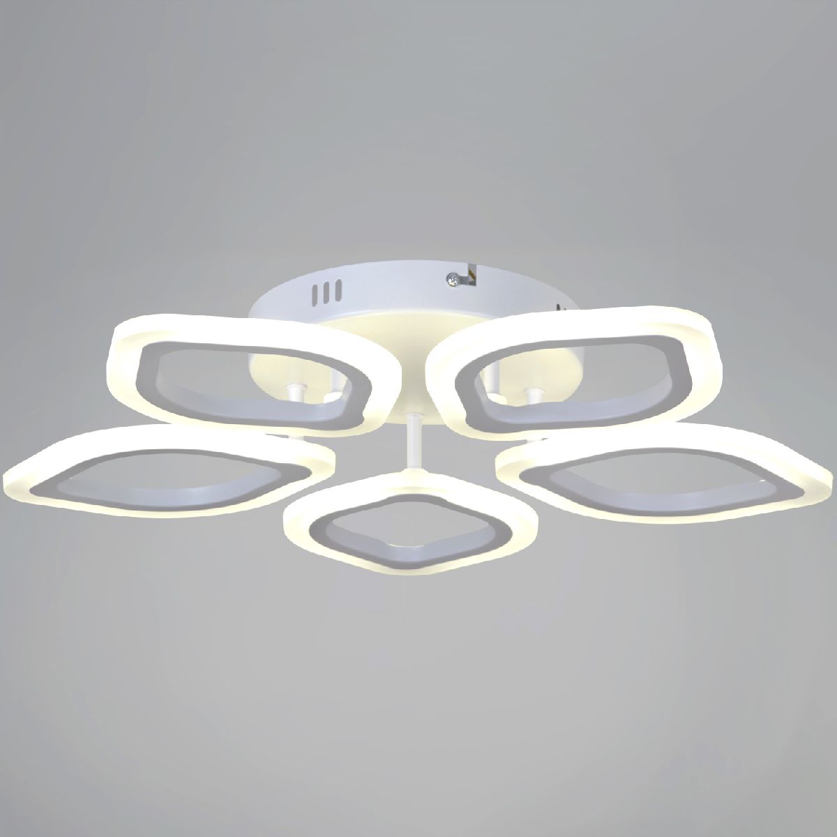 Потолочная люстра Reluce 02301-0.3-05 WH Потолочная люстра Reluce 02301-0.3-05 WH