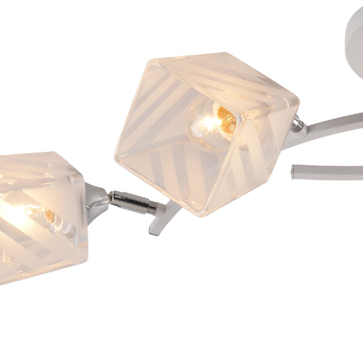 Потолочная люстра Reluce 01593-0.3-04 WH+CR Потолочная люстра Reluce 01593-0.3-04 WH+CR