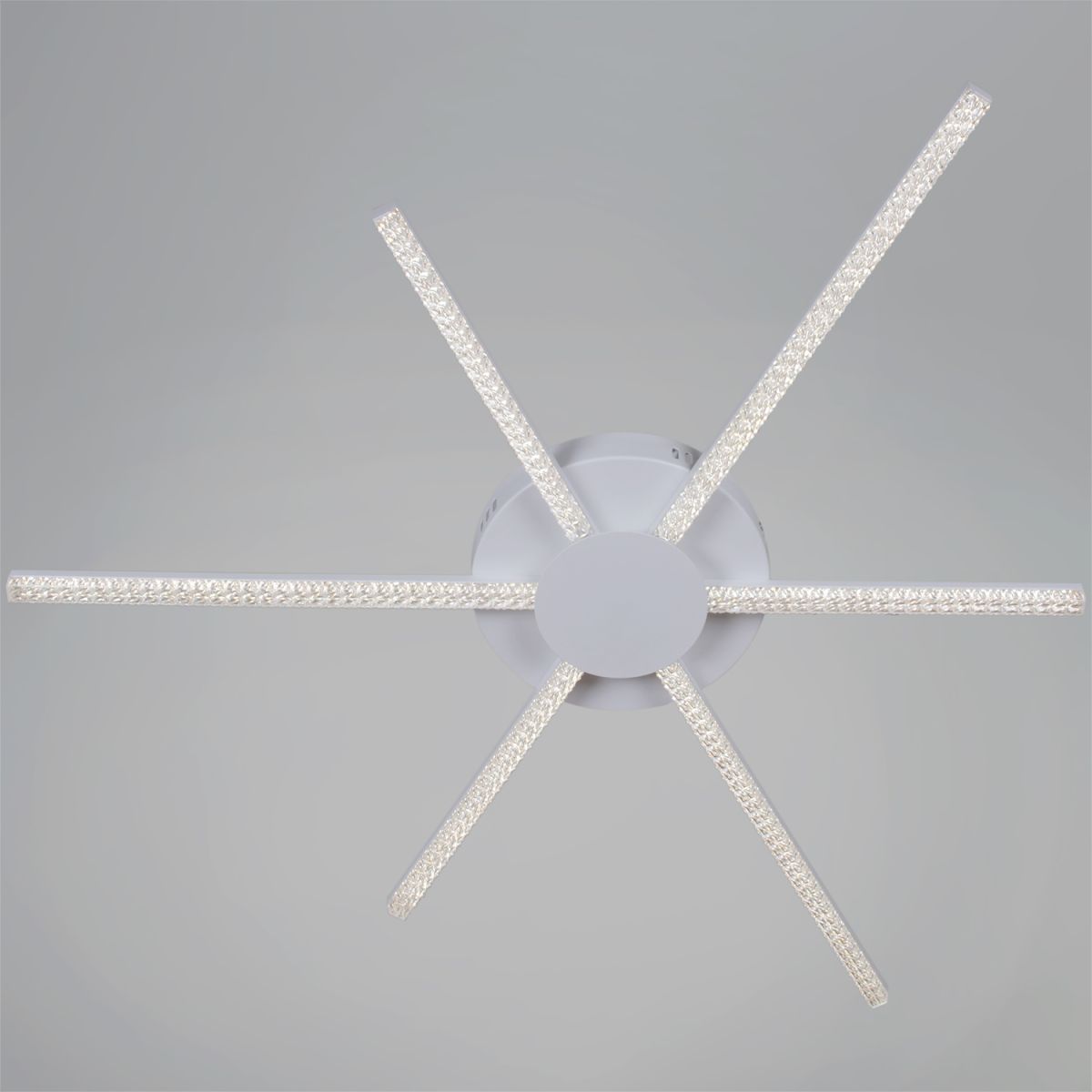 Потолочная люстра Reluce 06537-0.3-3+3 WH Потолочная люстра Reluce 06537-0.3-3+3 WH