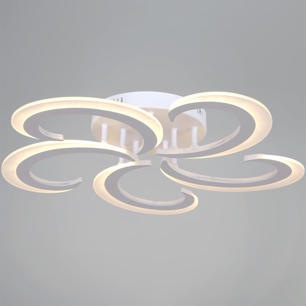 Потолочная люстра Reluce 05090-0.3-05 WH Потолочная люстра Reluce 05090-0.3-05 WH