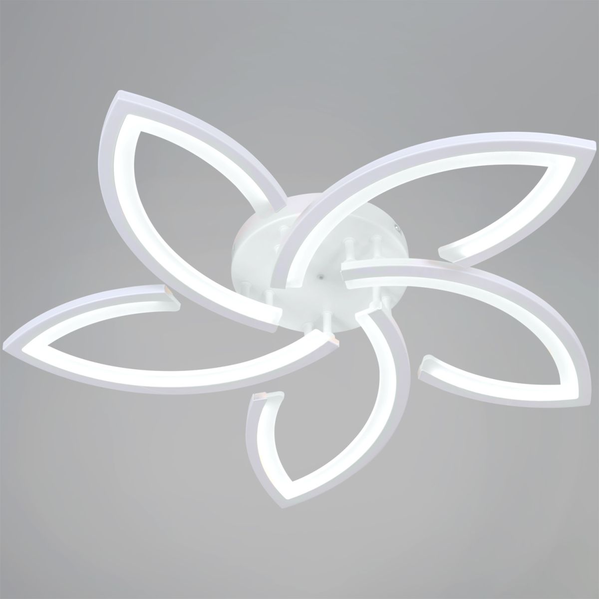 Потолочная люстра Reluce 54090-0.3-05 WH Потолочная люстра Reluce 54090-0.3-05 WH
