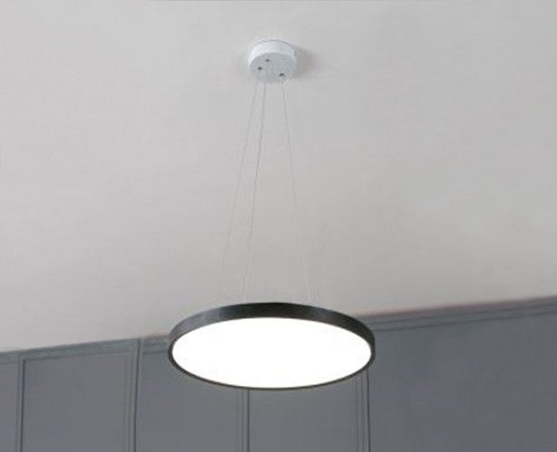 Потолочный светильник Italline IT011-5023 black Потолочный светильник Italline IT011-5023 black