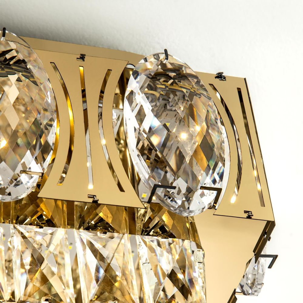 Потолочная люстра LED4U L9438-500-500 GD с УД Потолочная люстра LED4U L9438-500-500 GD с УД