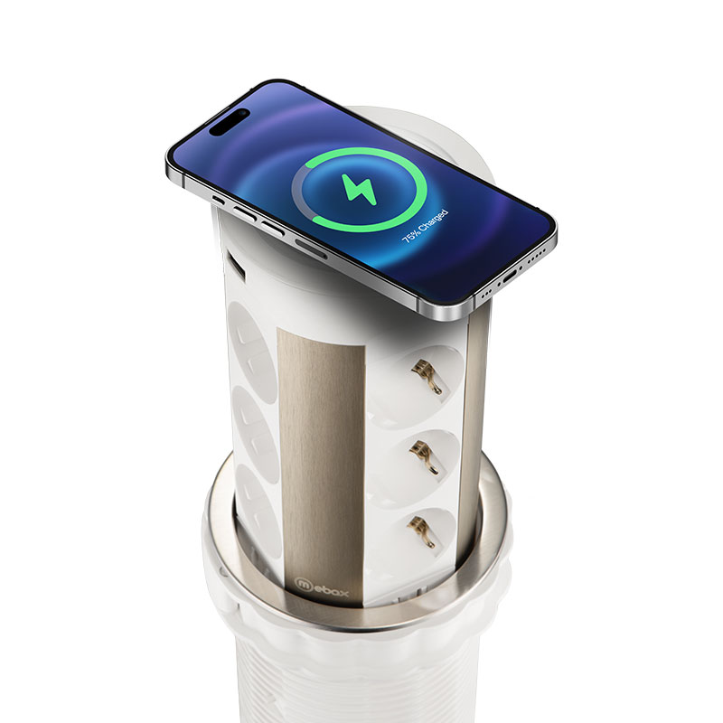 Блок розеток 17 (12 секций и USB type A+C) беспроводная зарядка Mebax 00-00002600 Блок розеток 17 (12 секций и USB type A+C) беспроводная зарядка Mebax 00-00002600