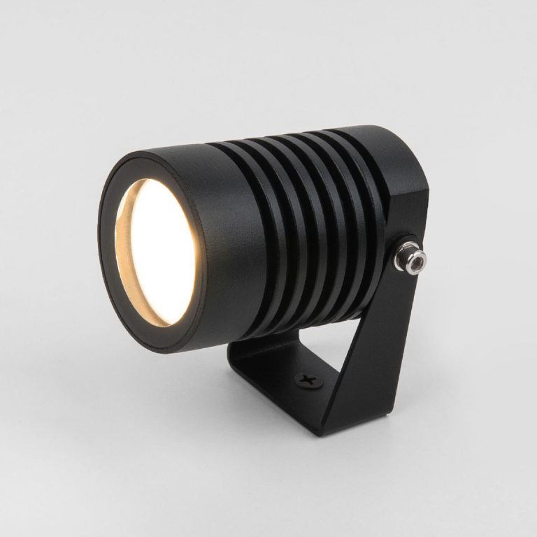 Уличный светодиодный светильник Elektrostandard Landscape 043 FL LED черный 4690389184062 a059011