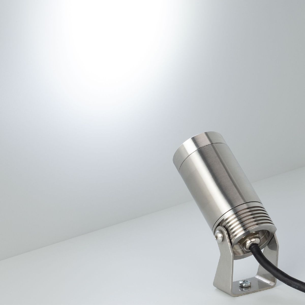 Прожектор Arlight KT-WATER-R44-8W Warm3000 047733 Прожектор Arlight KT-WATER-R44-8W Warm3000 047733