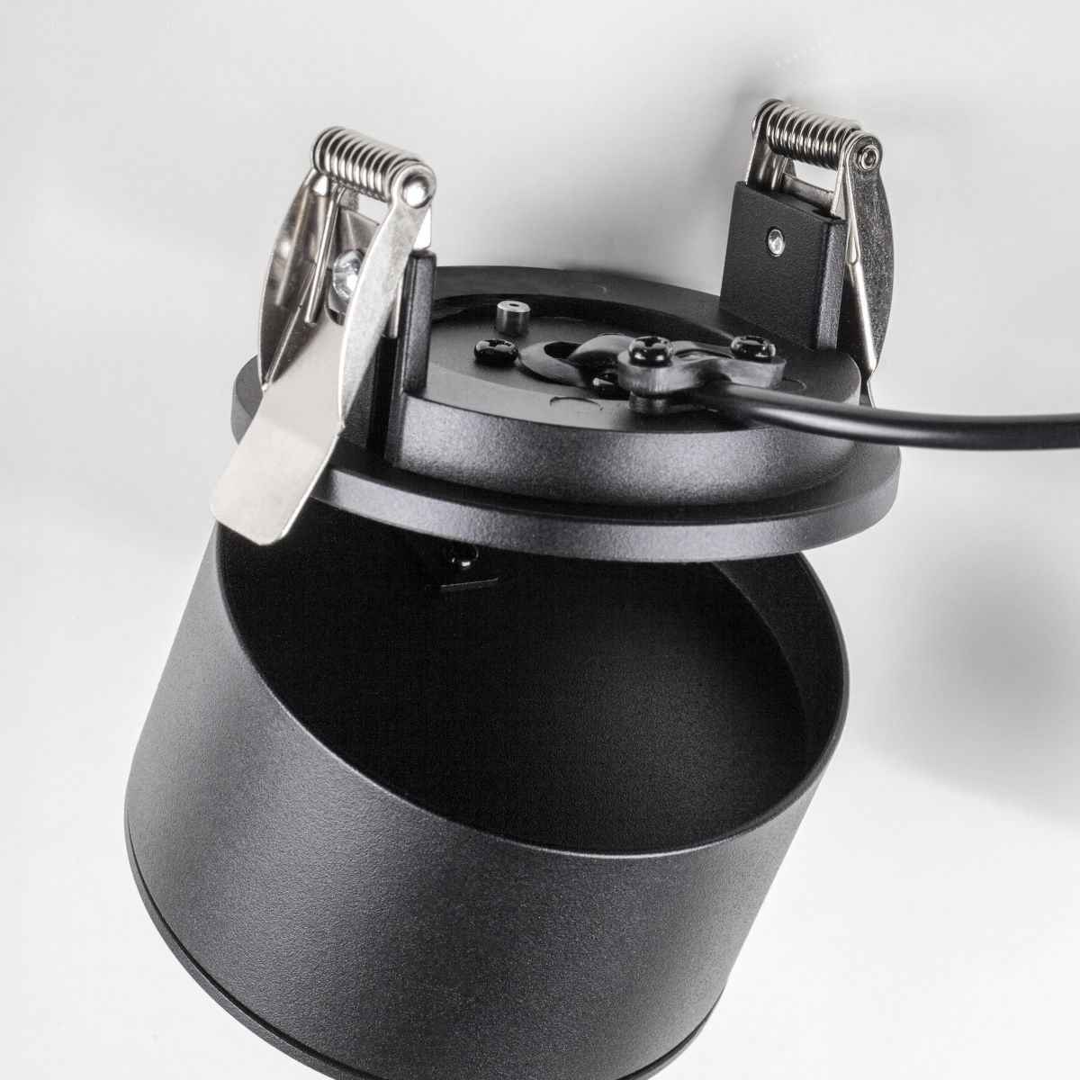 Встраиваемый спот Lightstar Acuto 215807 Встраиваемый спот Lightstar Acuto 215807