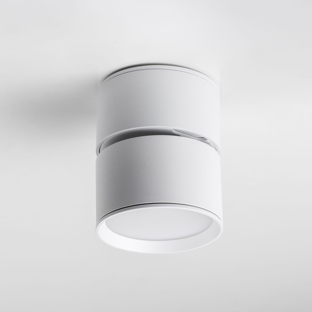 Накладной спот Lightstar Acuto 215836 Накладной спот Lightstar Acuto 215836