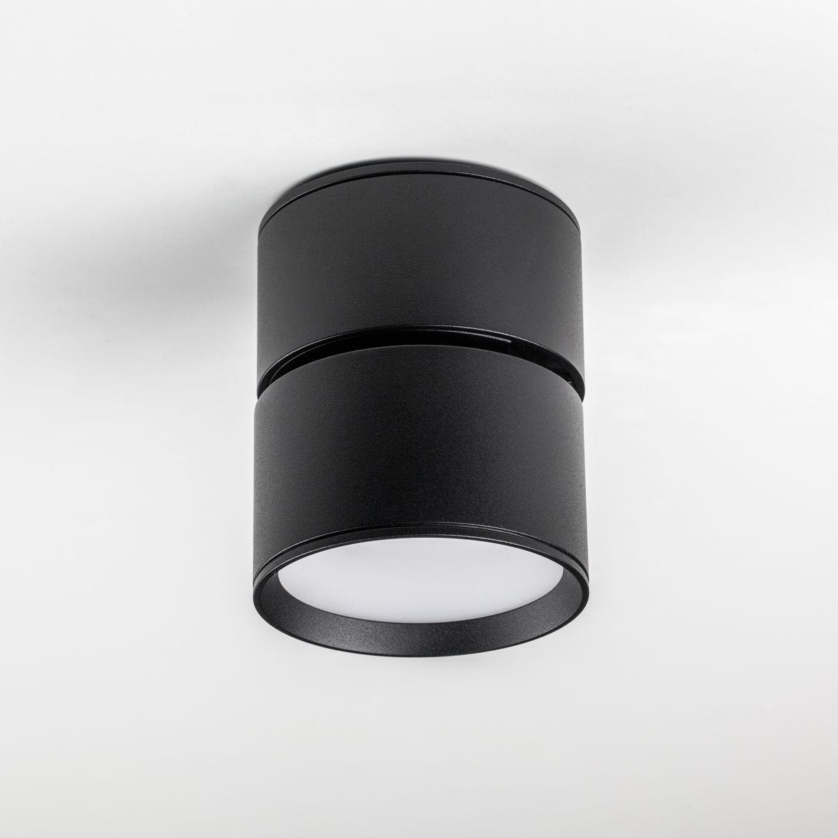 Накладной спот Lightstar Acuto 215837 Накладной спот Lightstar Acuto 215837