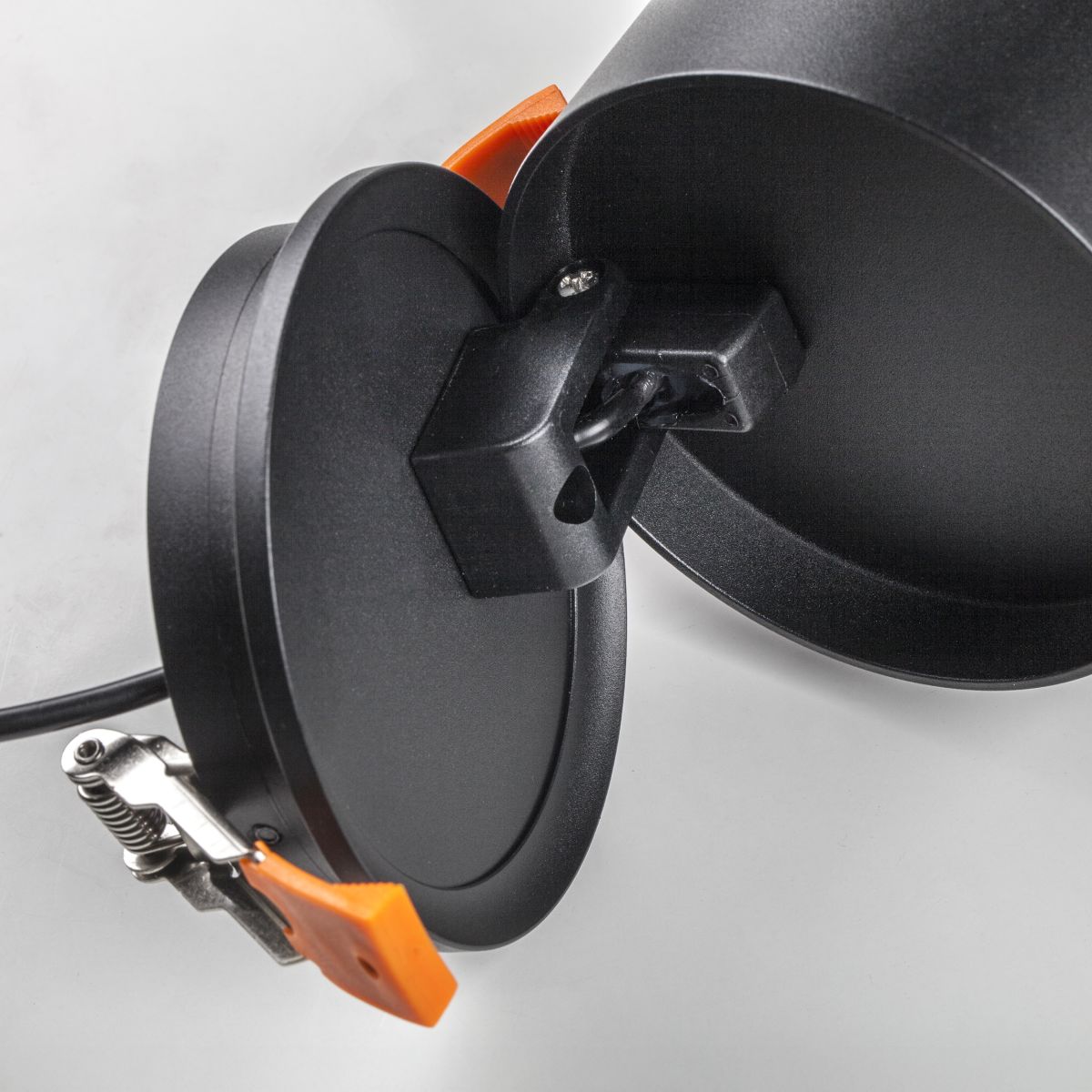 Встраиваемый спот Lightstar Acuto 215857 Встраиваемый спот Lightstar Acuto 215857