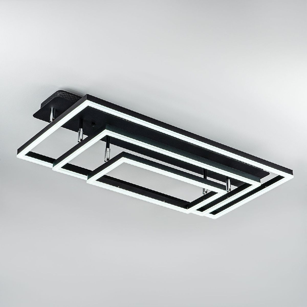 Потолочная люстра LED4U L11001-3CL ВК Потолочная люстра LED4U L11001-3CL ВК