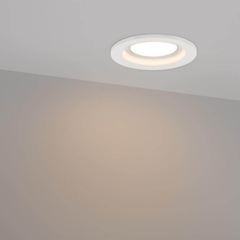 Встраиваемый светодиодный светильник Arlight LTD-70WH 5W Warm White 018420