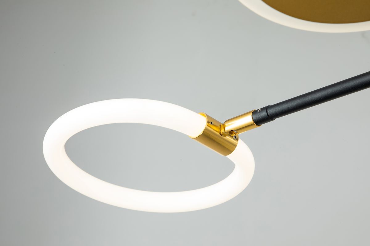 Потолочная светодиодная люстра Escada Cassiopeia 10247/8LED Потолочная светодиодная люстра Escada Cassiopeia 10247/8LED