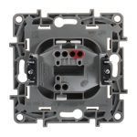 Выключатель кнопочный одноклавишный Legrand Etika 6A 250V слоновая кость 672314