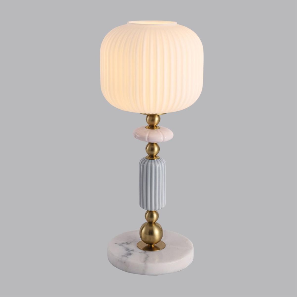 Настольная лампа Lumion Moderni Alegra 8334/1T Настольная лампа Lumion Moderni Alegra 8334/1T