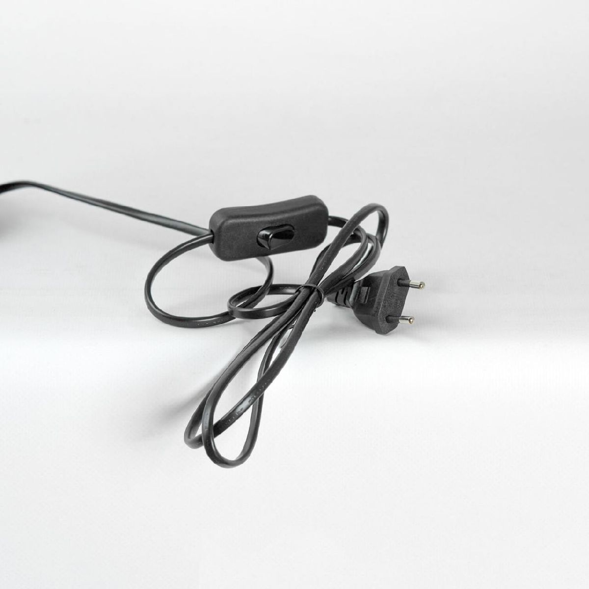 Настольная лампа Lussole LSP-0823 Настольная лампа Lussole LSP-0823