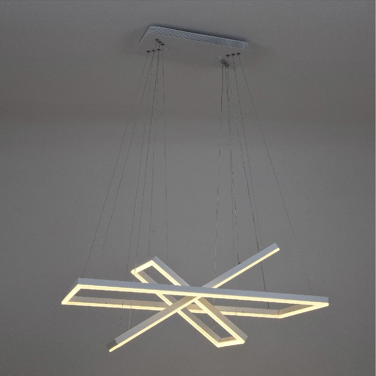 Подвесная люстра LED4U L11001-3HL WH Подвесная люстра LED4U L11001-3HL WH