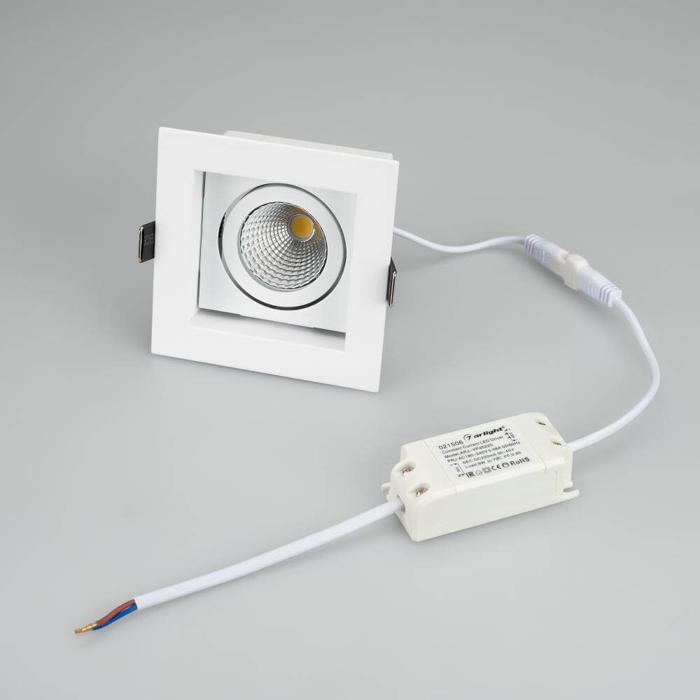 Встраиваемый светильник Arlight CL-KARDAN-S102x102-9W Warm 024137 Встраиваемый светильник Arlight CL-KARDAN-S102x102-9W Warm 024137