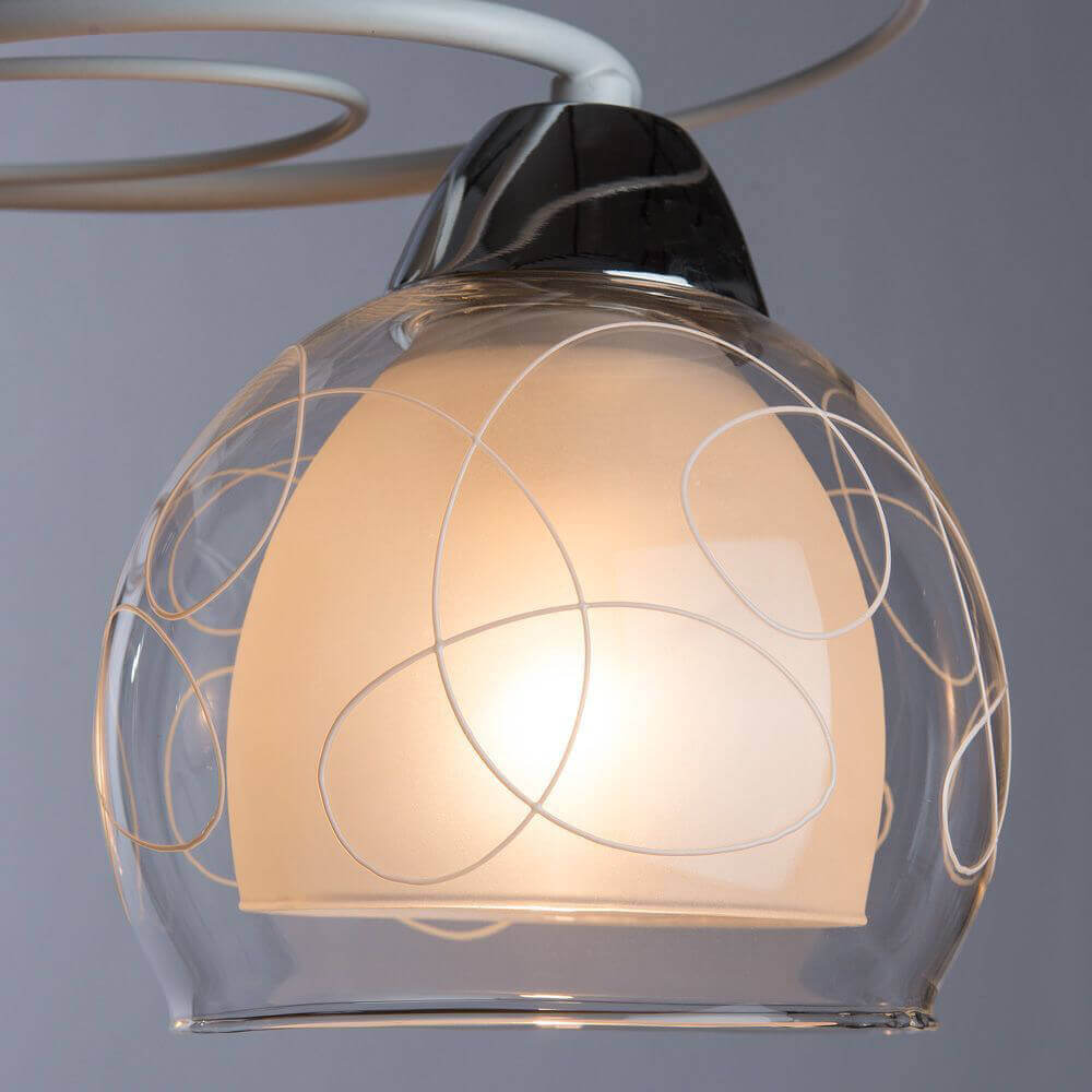 Потолочная люстра Arte Lamp A7585PL-3WH Потолочная люстра Arte Lamp A7585PL-3WH