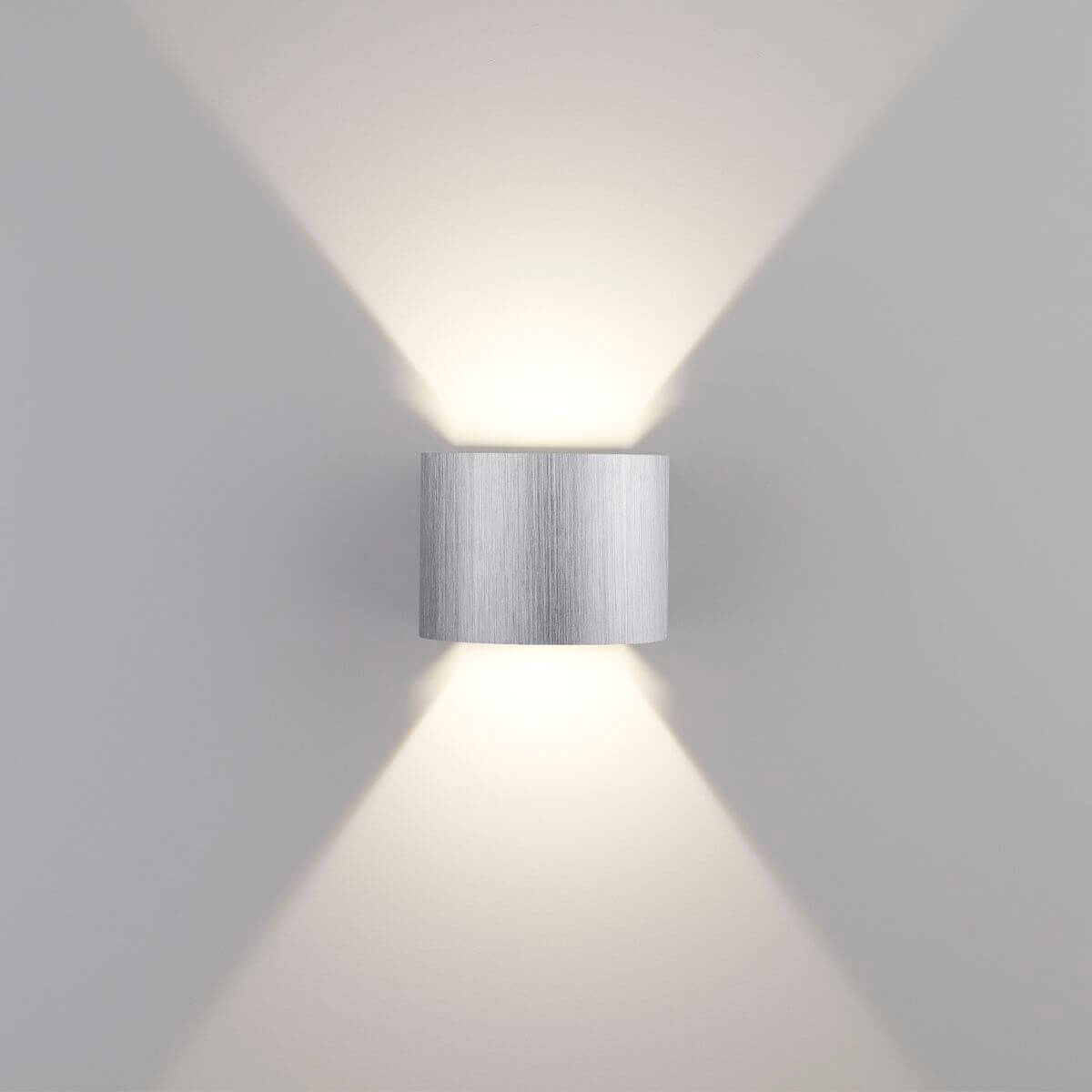 Уличный настенный светодиодный светильник Elektrostandard 1518 Techno LED BLADE алюминий 4690389154317 Уличный настенный светодиодный светильник Elektrostandard 1518 Techno LED BLADE алюминий 4690389154317