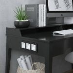 Розетка с заземлением Werkel 4690389184703 W1171061