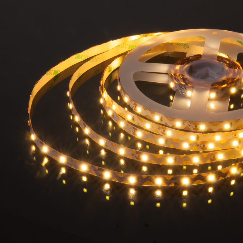 Светодиодная лента Elektrostandard гибкая 12V 6W 60 Led S 2835 P20 теплый белый 4690389166990 a052852 Светодиодная лента Elektrostandard гибкая 12V 6W 60 Led S 2835 P20 теплый белый 4690389166990 a052852