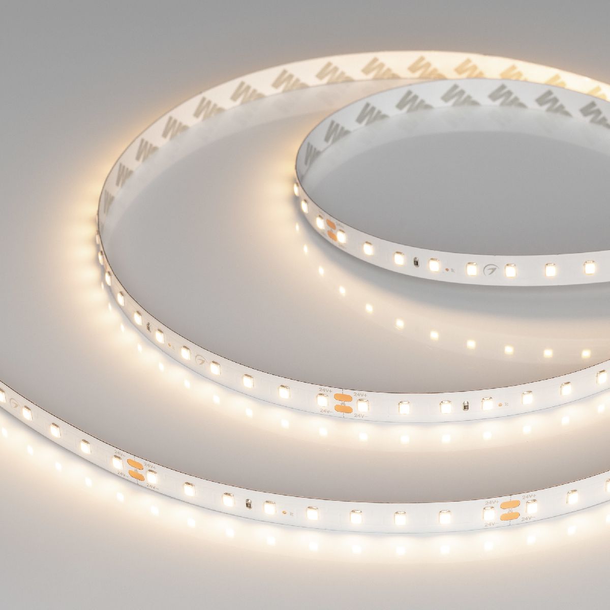 Светодиодная лента Arlight RT-A90-10mm 24V Warm3000 4.8 W/m, IP20, 2835, 5m 038778 Светодиодная лента Arlight RT-A90-10mm 24V Warm3000 4.8 W/m, IP20, 2835, 5m 038778
