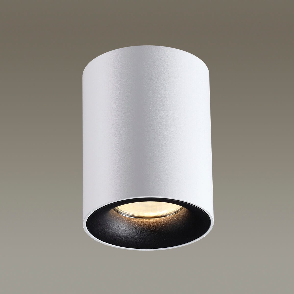 Потолочный светильник Odeon Light Tuborino 3569/1C Потолочный светильник Odeon Light Tuborino 3569/1C