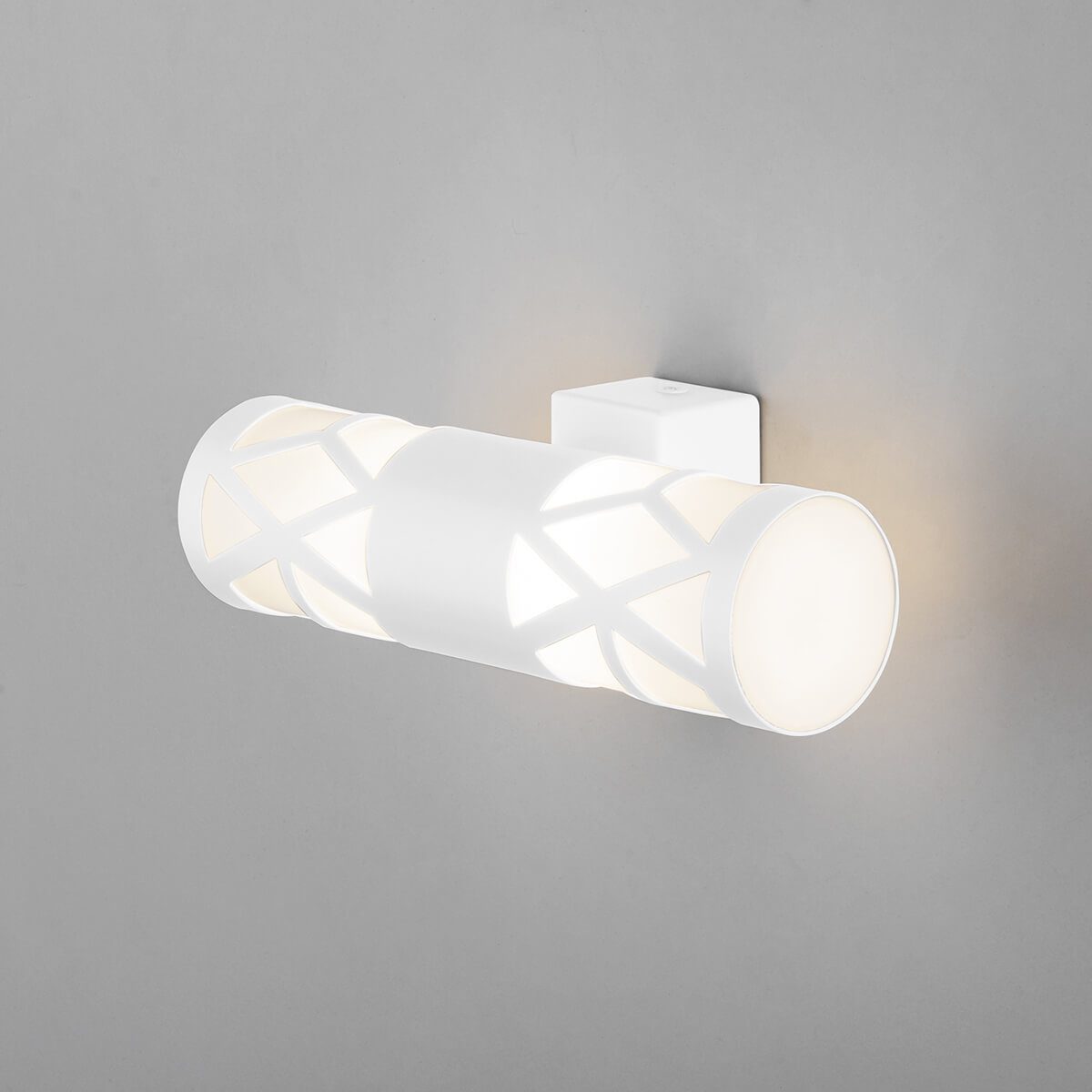 Бра Elektrostandard Fanc MRL LED 1023 белый 4690389153280 Бра Elektrostandard Fanc MRL LED 1023 белый 4690389153280