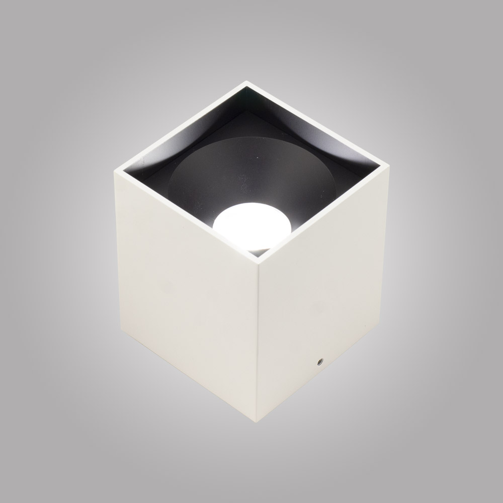 Накладной светильник AM Group AM482 BK+WH 10W Накладной светильник AM Group AM482 BK+WH 10W