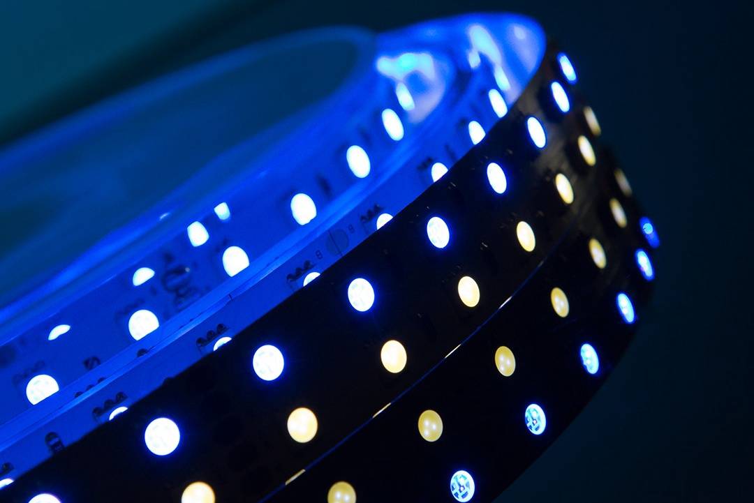 Светодиодная лента DesignLed DSG5120-24-RGB+W-33 000514 Светодиодная лента DesignLed DSG5120-24-RGB+W-33 000514