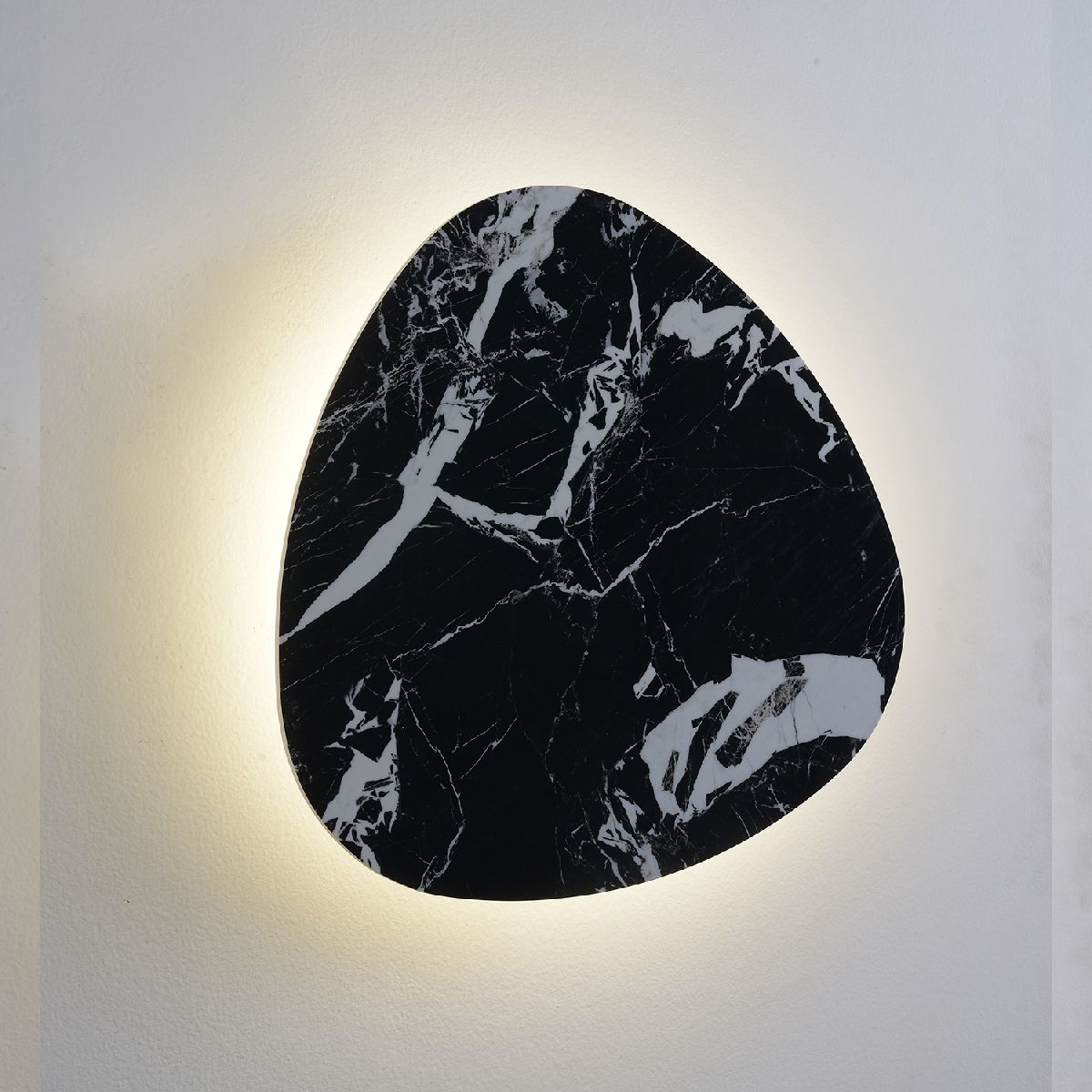 Настенный светильник Crystal Lux BILBAO AP12W LED D500 BLACK Настенный светильник Crystal Lux BILBAO AP12W LED D500 BLACK