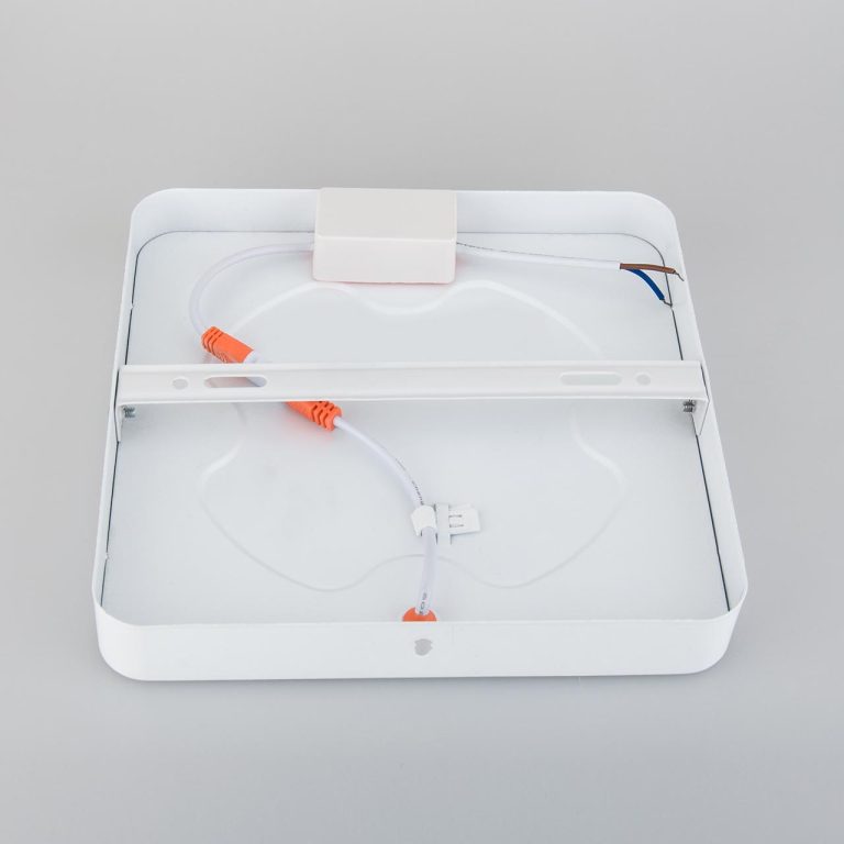 Потолочный светодиодный светильник Elektrostandard DLS034 18W 4200K 4690389134623