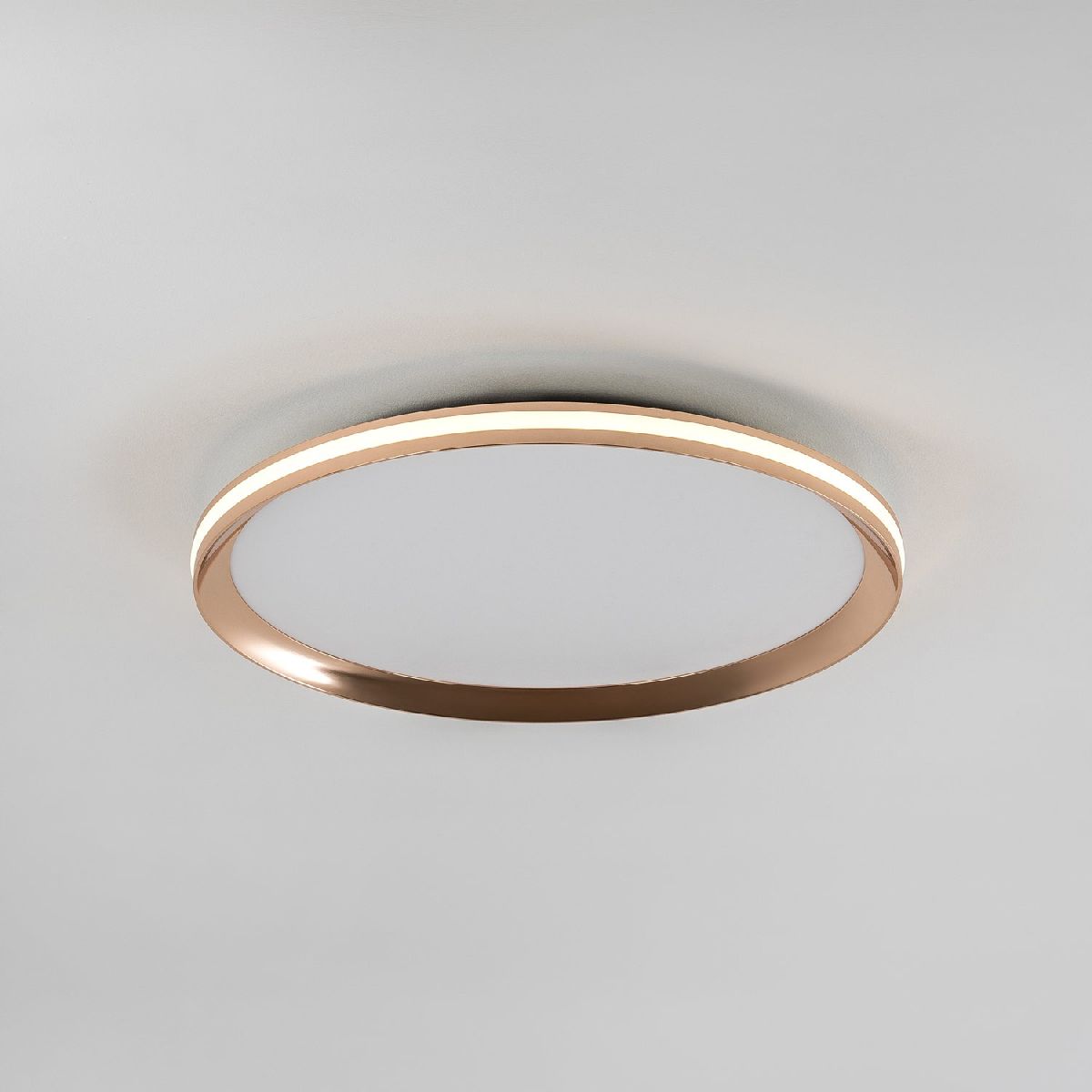 Потолочный светильник LED4U L3020-400 GD Потолочный светильник LED4U L3020-400 GD
