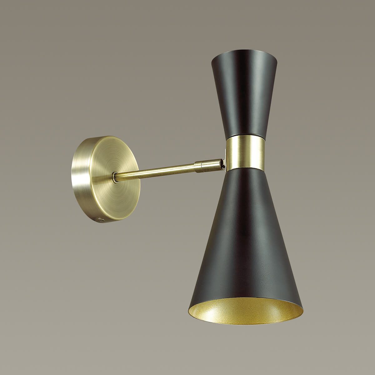 Бра Lumion Quinn 3662/1W Бра Lumion Quinn 3662/1W