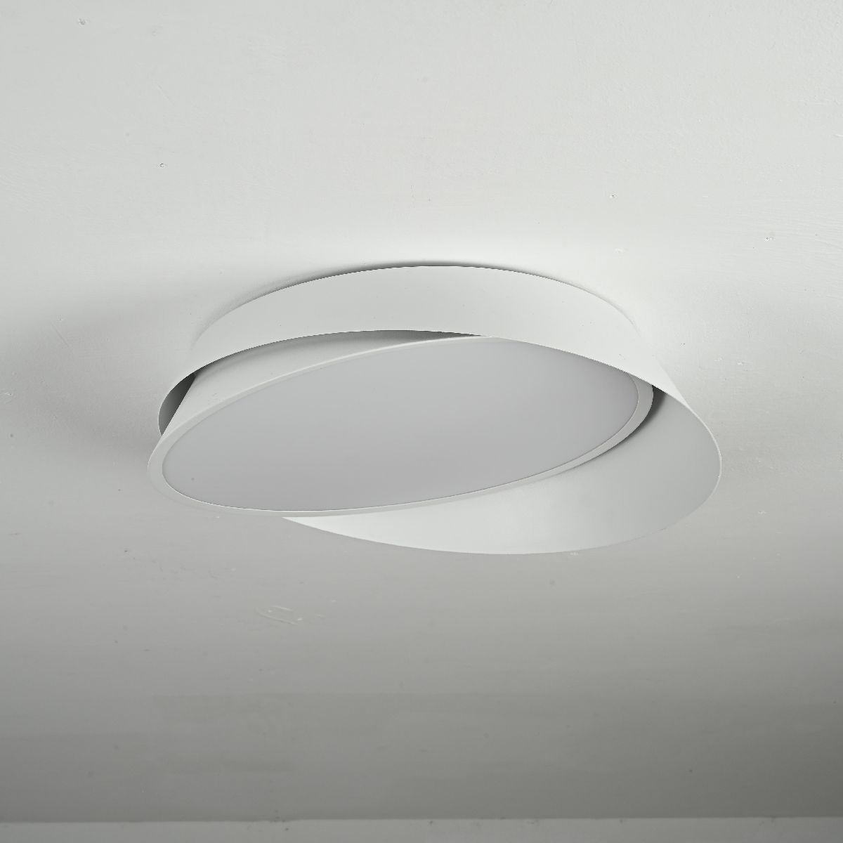 Потолочный светильник ImperiumLoft Shell 102036-26 Потолочный светильник ImperiumLoft Shell 102036-26