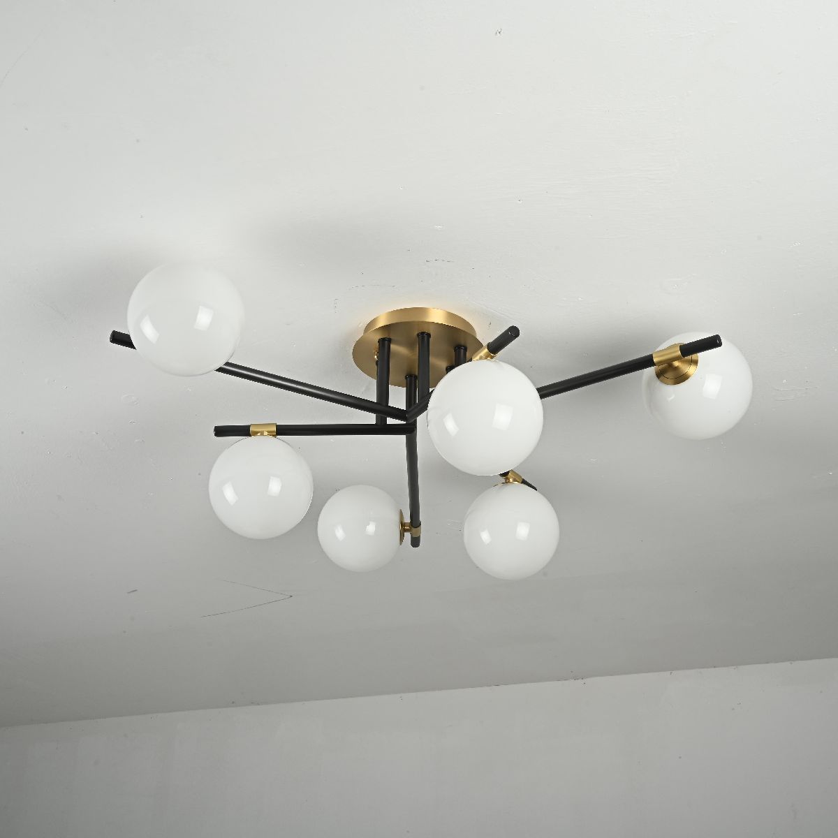 Потолочная люстра ImperiumLoft Maryon 207938-23 Потолочная люстра ImperiumLoft Maryon 207938-23