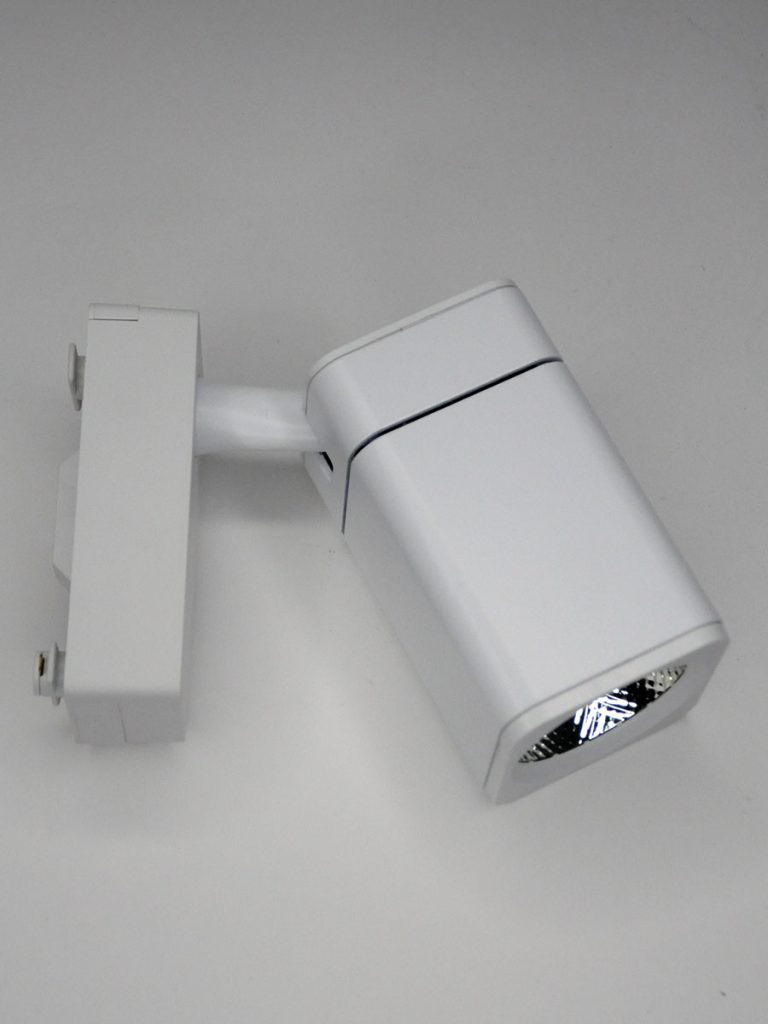 Трековый светильник Elvan ST-05SQ-20W-WW-Wh