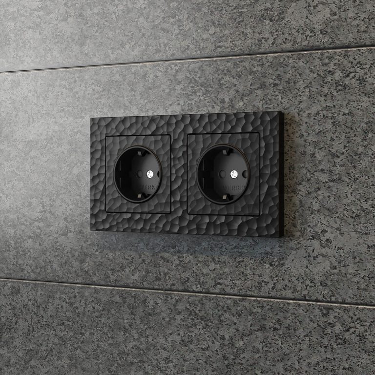 Розетка Werkel Hammer черный 4690389162596