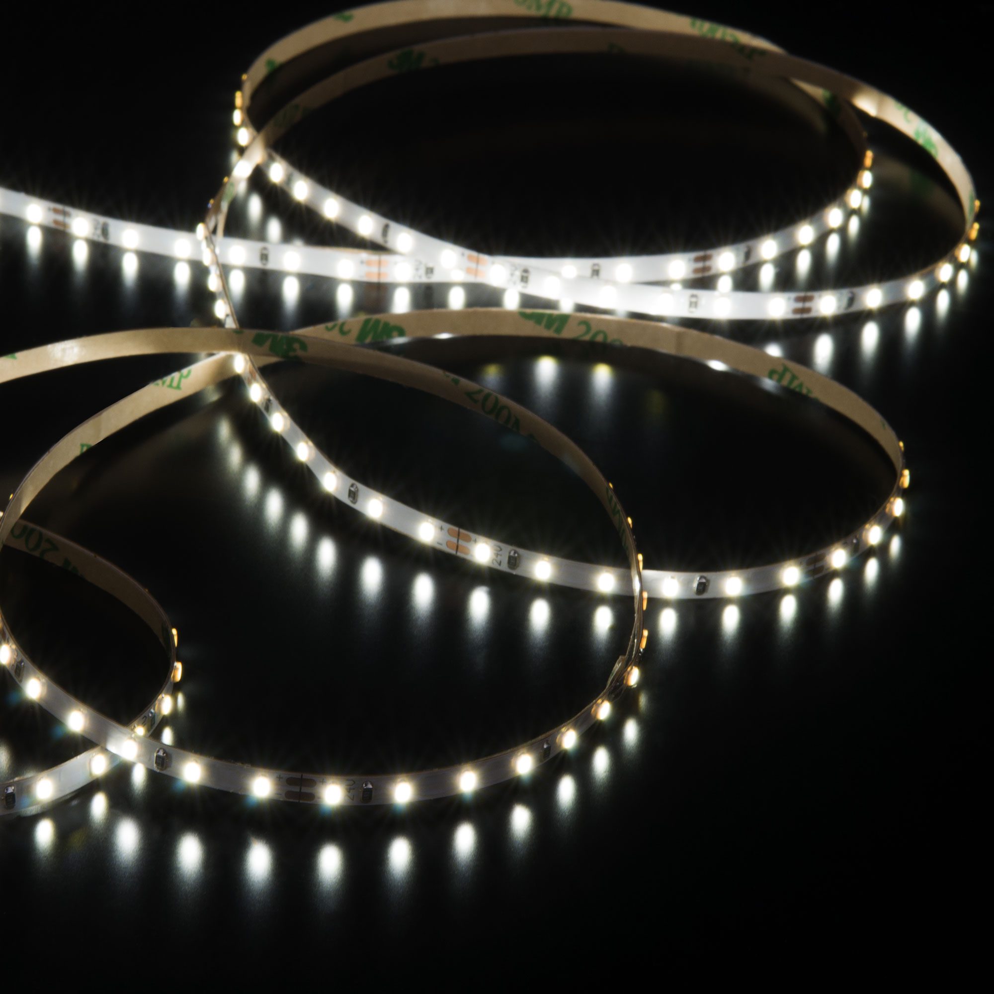 Светодиодная лента Elektrostandard 24V 8W 120Led 2116 IP20 холодный белый 5м 4690389176685 Светодиодная лента Elektrostandard 24V 8W 120Led 2116 IP20 холодный белый 5м 4690389176685