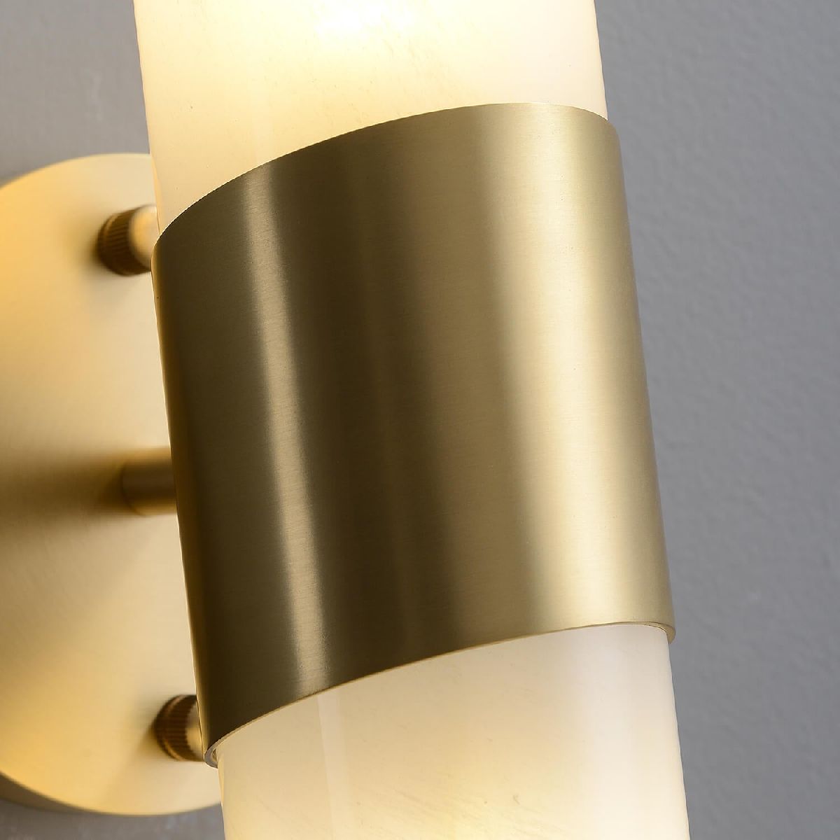 Настенный светильник DeLight Collection Sorno MT9056-2W brass Настенный светильник DeLight Collection Sorno MT9056-2W brass